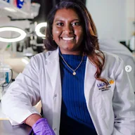 Dr. Nirosha J. Murugan in the laboratory